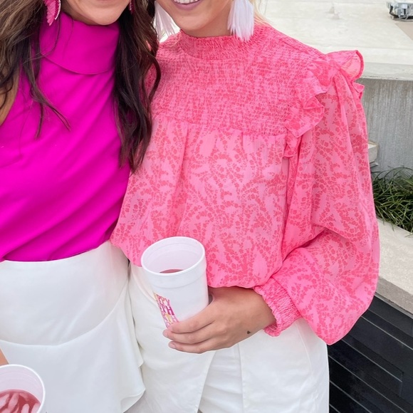 Olivaceous Tops - Olivaceous Cropped Long Sleeve Top - Size Small